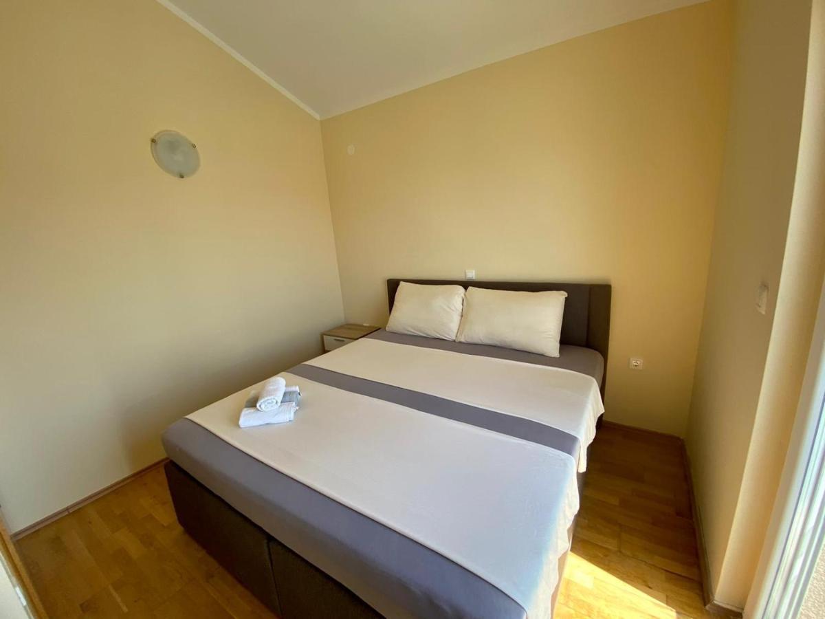 Atrium Novalja Apartment Exterior photo